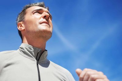 How to overcome negative thoughts and build confidence for marathon success